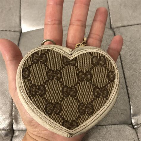 portachiavi gucci a cuore|portamonete gucci.